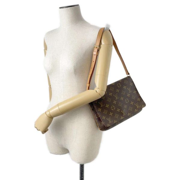 9603233 04 Louis Vuitton Musette Tango Shoulder Bag Monogram