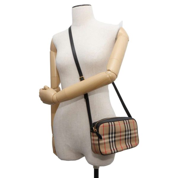 9604957 04 Burberry Nova Check Shoulder Bag Beige