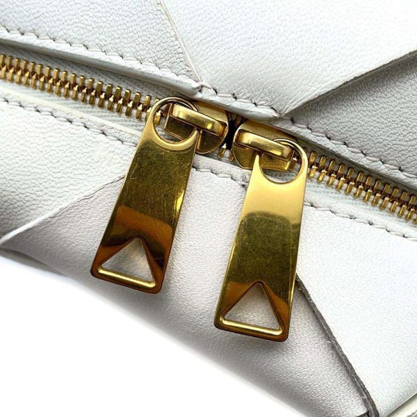 9606197 06 Bottega Veneta Cassette Intrecciato Shoulder Bag White