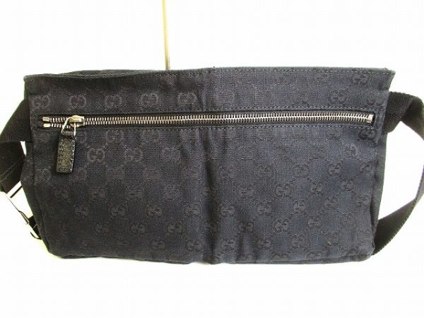 9957 2 Gucci GG Canvas Waist Bag Black