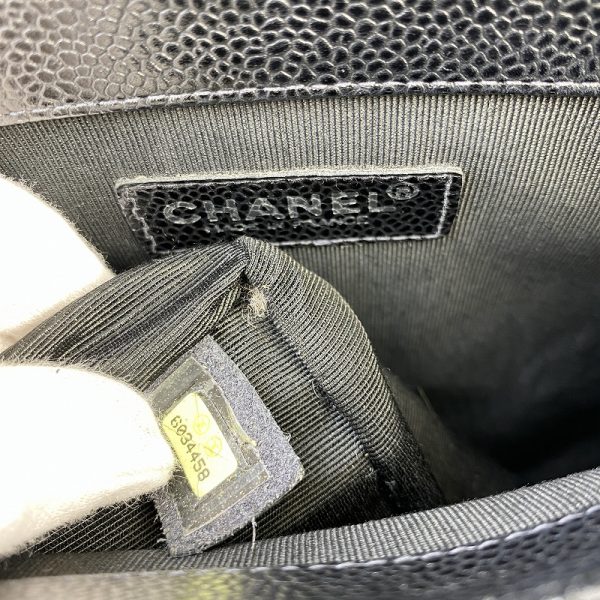 a 1645010 Chanel Cocomark Caviar Skin Tote Bag Black