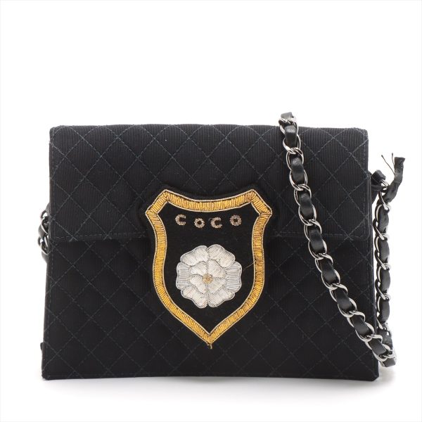 ap050876 0 Chanel Camellia Cotton x Leather Chain Shoulder Bag Matelasse Patch