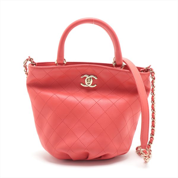 ap050963 0 Chanel Matelasse Lambskin 2Way Handbag Red Gold