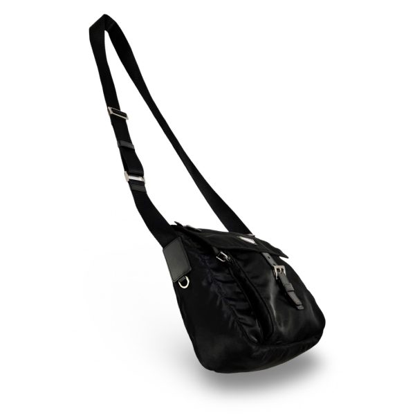 bh010 2 Prada Triangle Logo Shoulder Bag Crossbody Black