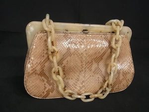 bi0845 1 Louis Vuitton Loop Handbag Brown