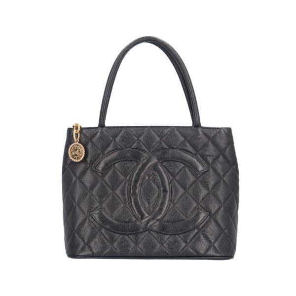 brb10010000012089 1 Chanel Reprint Tote Matelasse Caviar Skin Black