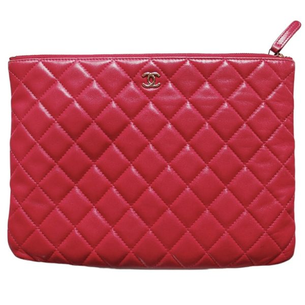 c16 3173 Chanel Matelasse Clutch Bag Pink