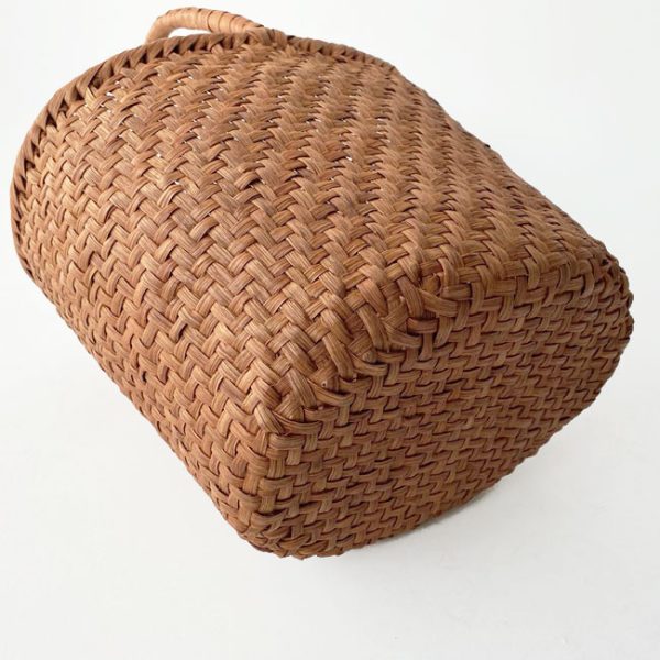 d1 Kagoya Wild Grape Basket Bag Brown