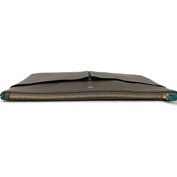 ec11156 5 Anya Hindmarch Clutch Bag Leather Gray