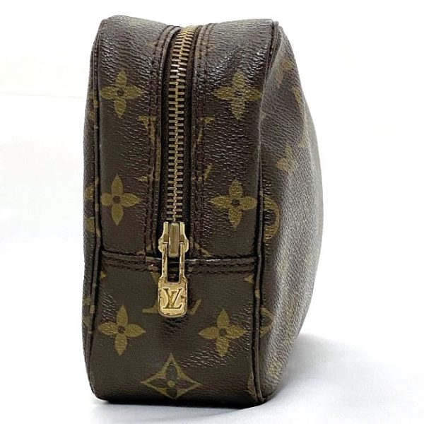 ec17265 2 Louis Vuitton Truth Toilette 23 Pouch Monogram Brown