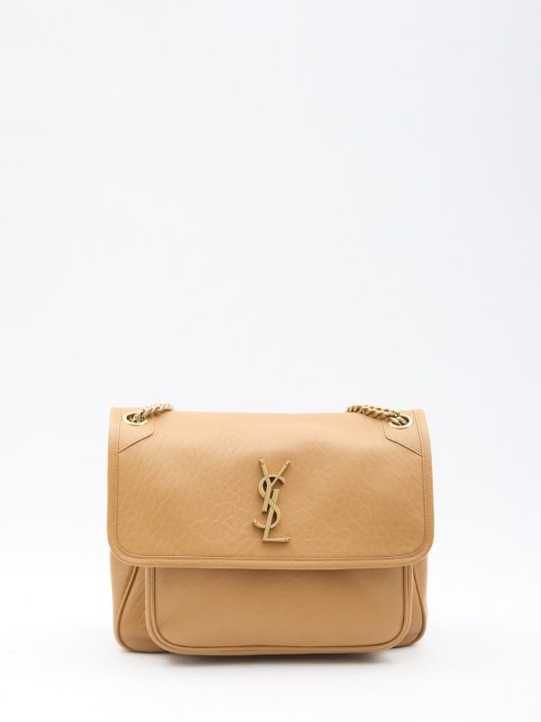 ed83036f07b18e3 le 1 Saint Laurent Paris Springsummer 2024 Beige