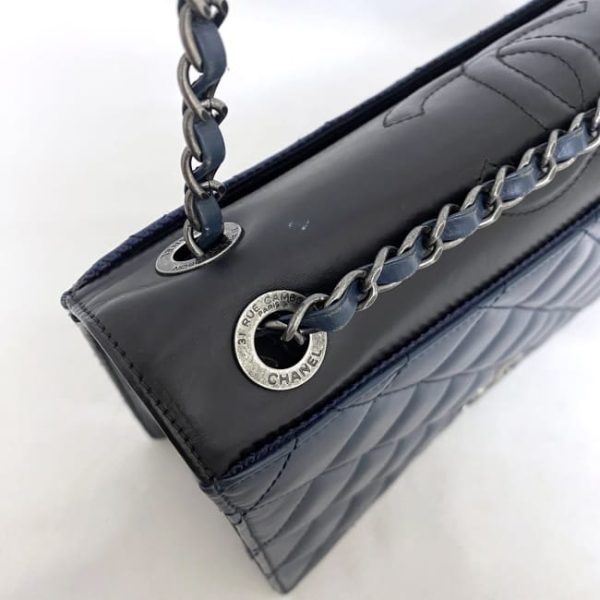 f 18582 7 Chanel Chain Shoulder Bag Lambskin Navy