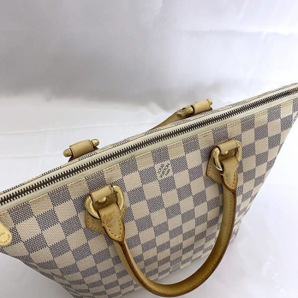 f 19038 6 Louis Vuitton Saleya PM tote bag Gray Beige