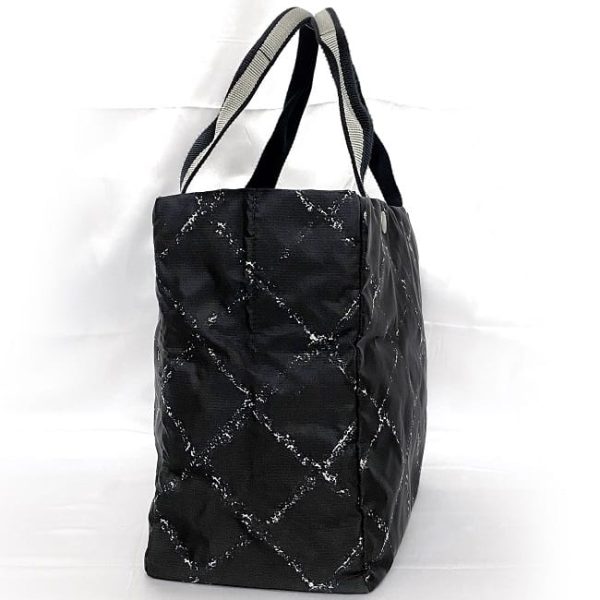 f 19163 2 Chanel Tote Bag Nylon Black