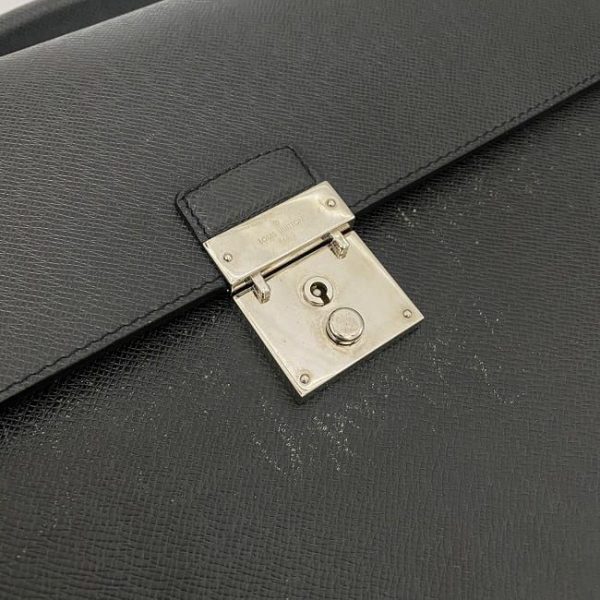 f 19448 6 LOUIS VUITTON Neo Robusto 2 Briefcase Taiga Black