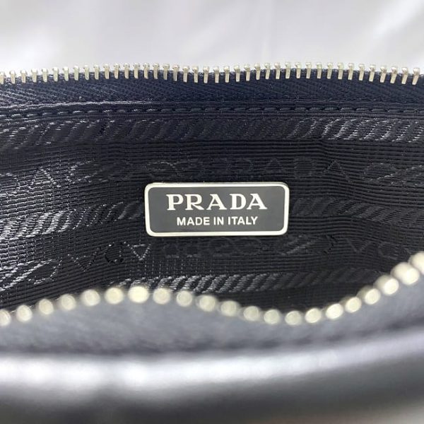 f 19561 6 Prada Pouch Tesuto Black