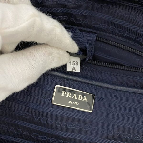 f 19889 10 Prada Tote Bag Tessuto Nylon Leather Light Triangle Logo Plate Zipper Shoulder Navy