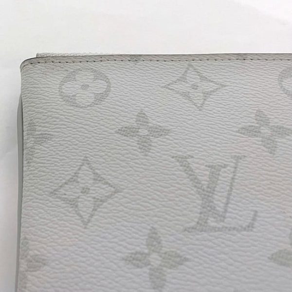 f 19900 6 Louis Vuitton Zipped Pouch GM Clutch Bag Monogram White