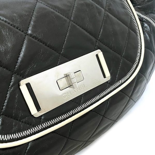 f16433 8 Chanel Chain Tote Bag Leather Black