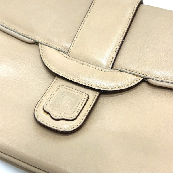 g 230510 2 7 Celine Triomphe Crossbody Vintage Shoulder Bag Leather Beige