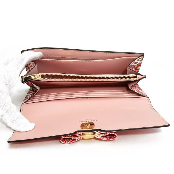 gfr22e008755690 5 Ferragamo New Vara Long Wallet Pink