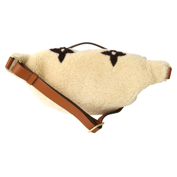 glvm23715 2 Louis Vuitton Waist Bag Ski Bum Beige