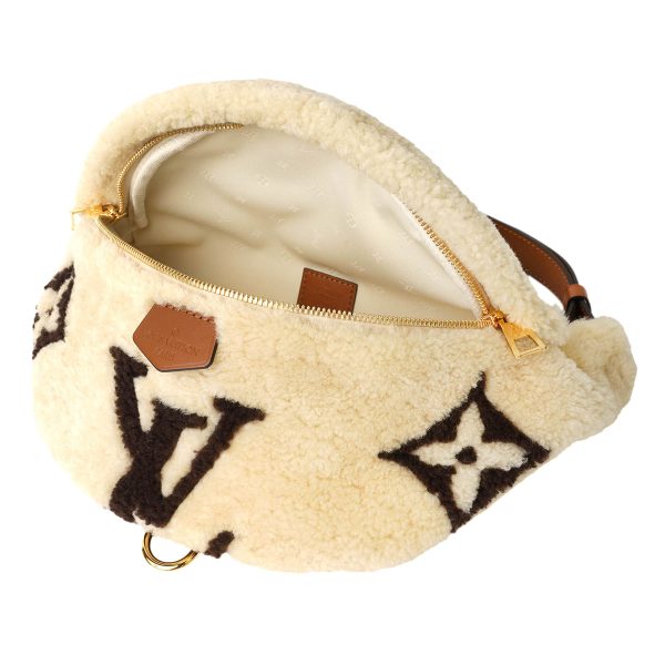 glvm23715 4 Louis Vuitton Waist Bag Ski Bum Beige