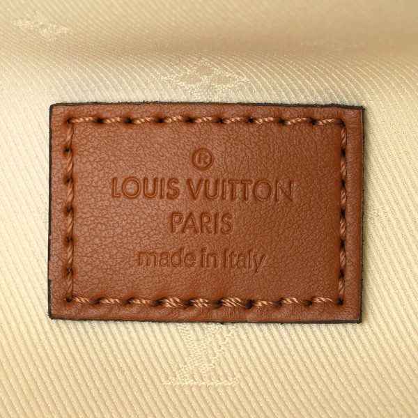 glvm23715 9 Louis Vuitton Waist Bag Ski Bum Beige