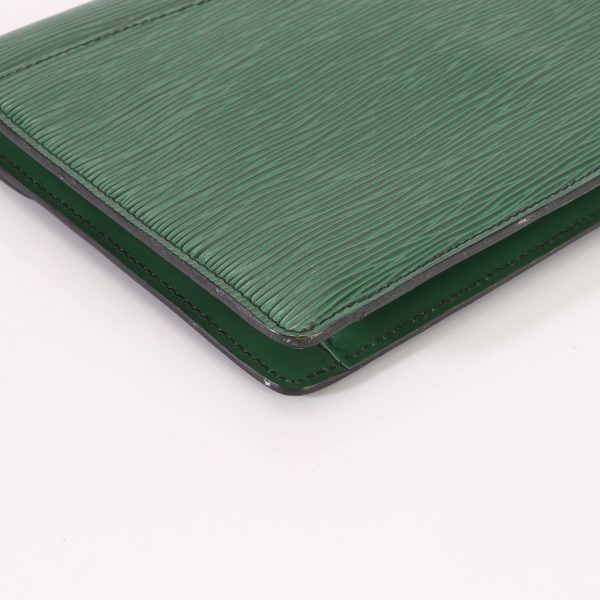 img 01465678 Louis Vuitton Montaigne Pouch Leather Green