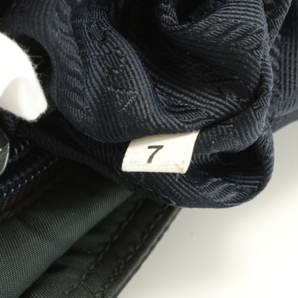 img 01671707 Prada Tote Bag Nylon Black