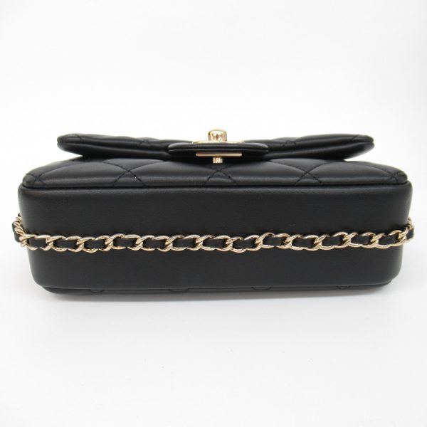 imgrc0079259299 Chanel Pearl Chain Shoulder Bag Gold Hardware Black