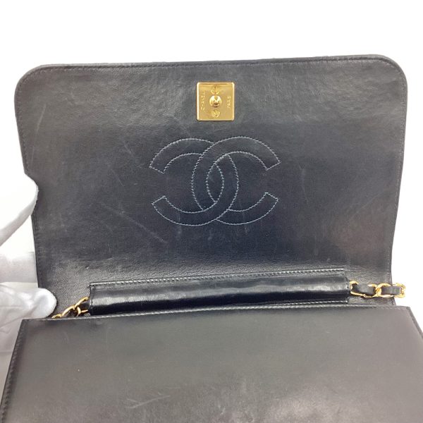 imgrc0085638584 Chanel Chain Shoulder Bag Black