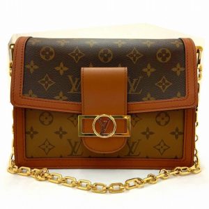 imgrc0085640145 Louis Vuitton Lv Aerogram Takeoff Messenger Bag