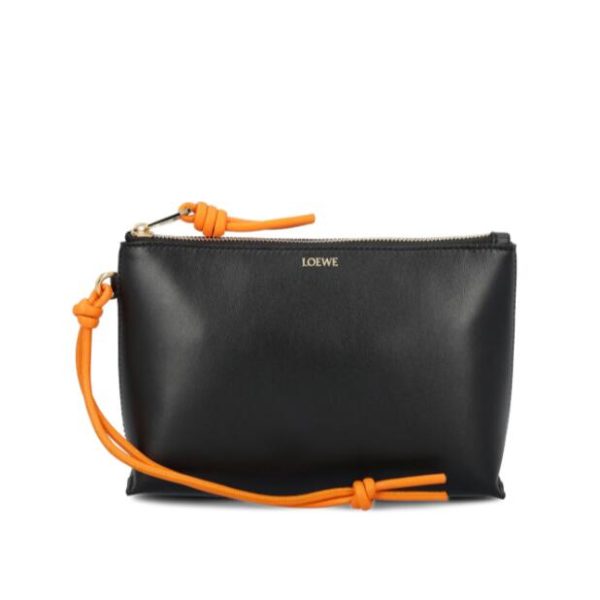 imgrc0088228750 Loewe Knot T Pouch Shiny Nappa BlackBright Orange