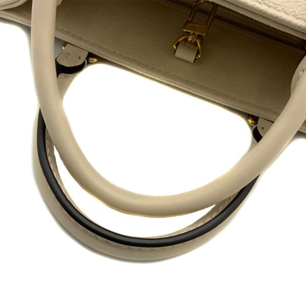 imgrc0088508689 Louis Vuitton On the Go PM Monogram Empreinte Crème Beige