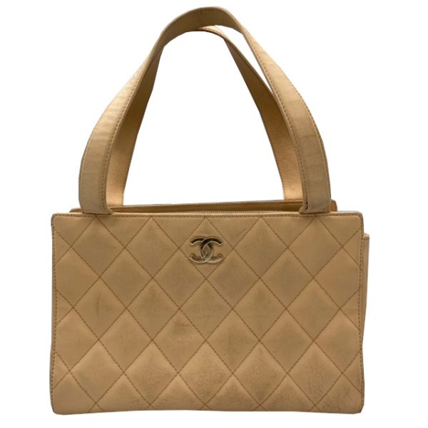 imgrc0089177585 Chanel Matelasse Bag Lambskin Handbag Tote Vintage Logo Beige Gold