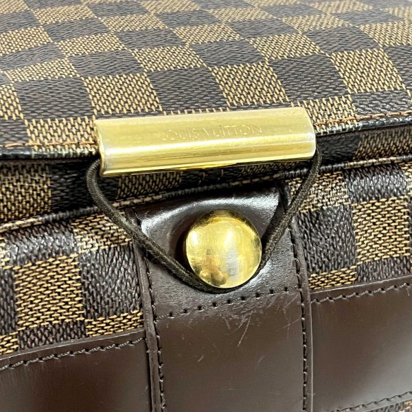 imgrc0090368954 Louis Vuitton Bastille Shoulder Bag Canvas