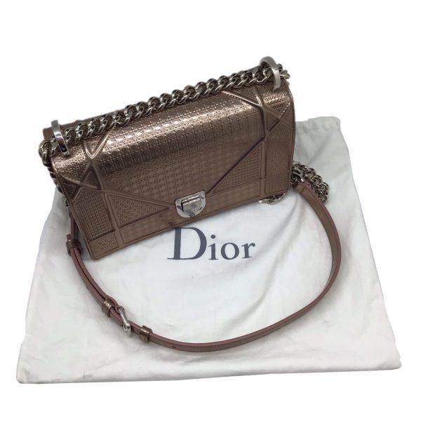 imgrc0091703655 Dior Diorama Chain Shoulder Metallic Leather Bag Pink