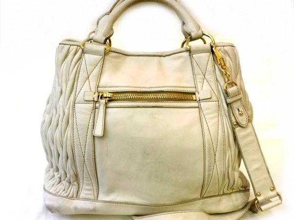 imgrc0095459890 Miu Miu Shoulder Bag Leather Ivory