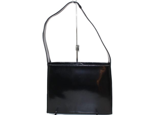 imgrc0095968694 Givenchy One Shoulder Bag Enamel Black