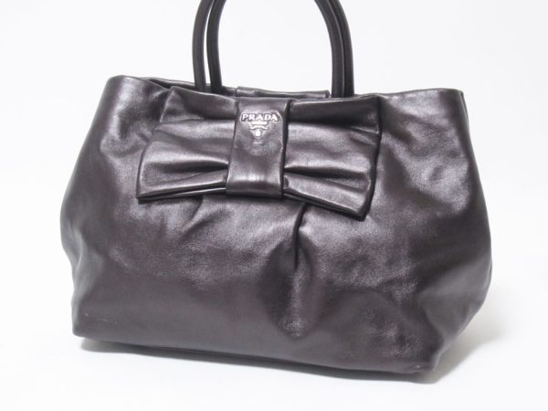 imgrc0097619698 Prada Handbag Leather Ribbon Nappa Fiocco Grafite Mord