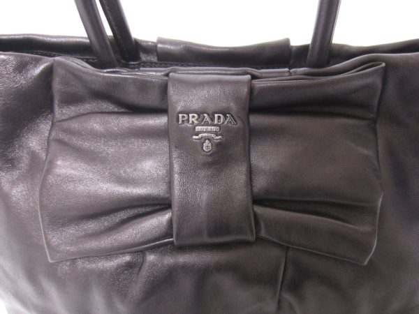 imgrc0097619703 Prada Handbag Leather Ribbon Nappa Fiocco Grafite Mord