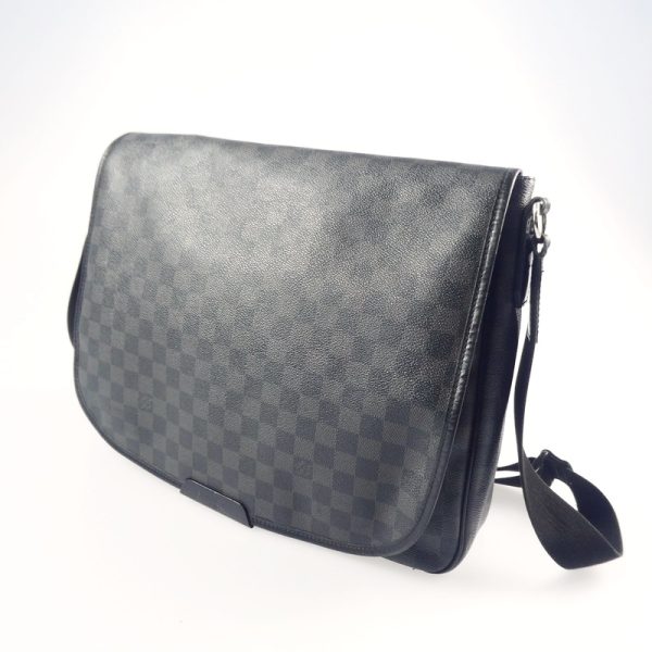 imgrc0098432477 Louis Vuitton Damier Graphite Daniel GM Messenger Bag