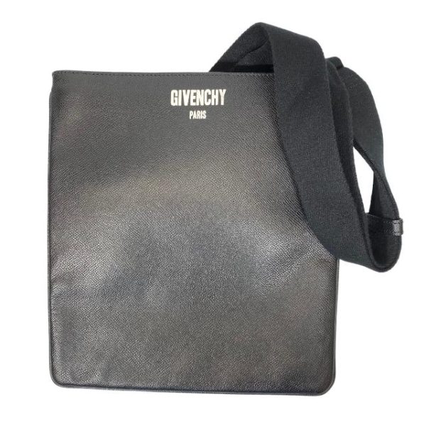 imgrc0109130824 Givenchy Shoulder Logo Print Bag