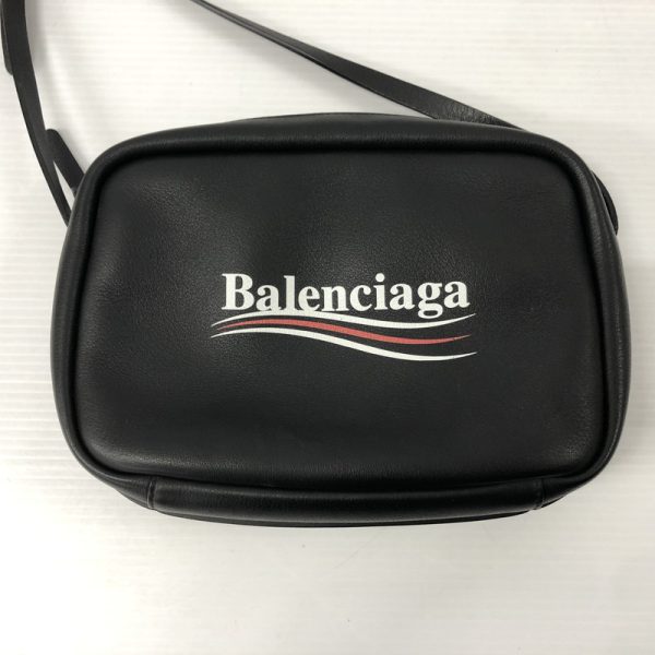 imgrc0109780294 Balenciaga Everyday Camera Shoulder Bag Black