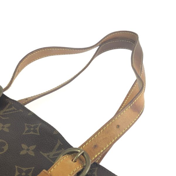 imgrc0109924188 Louis Vuitton Popincourt Au Shoulder Bag Monogram