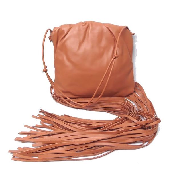 imgrc0113801939 Bottega Veneta The Fringe Pouch Nappa Leather Clay