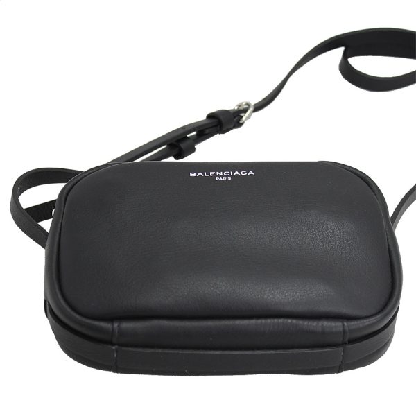 imgrc0116922854 Balenciaga Everyday Shoulder Bag Camera Bag Black