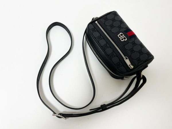 imgrc0117646772 Gucci Balenciaga Collaboration Hacker Project Bag