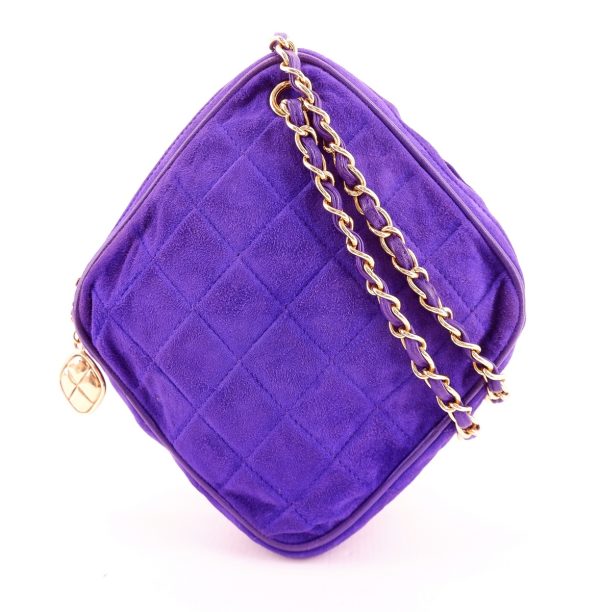 imgrc0119223480 Chanel Suede Chain Shoulder Bag Diamond Purple